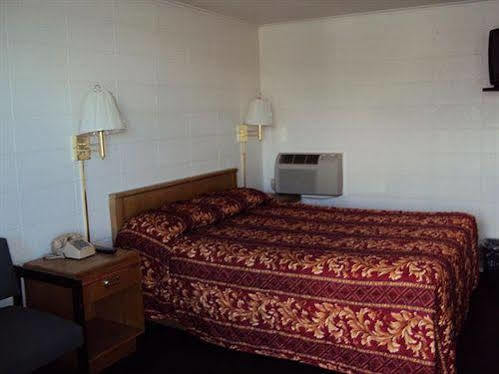 Relax Inn At Ashland Exterior photo